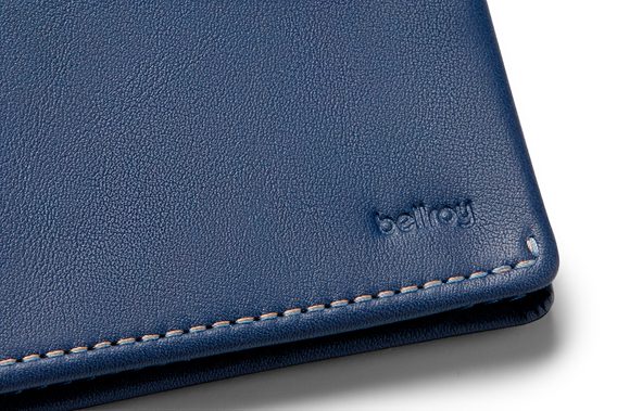 Bellroy Slim Sleeve