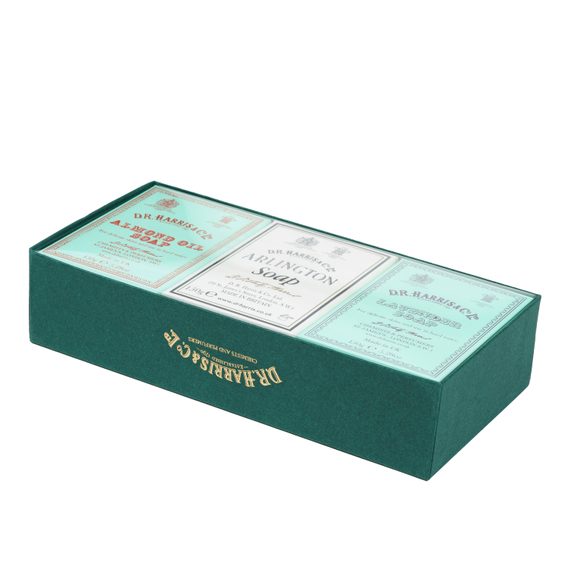 Set cadou de săpunuri de baie D.R. Harris - Almond, Lavender, Arlington (3 x 150 g)