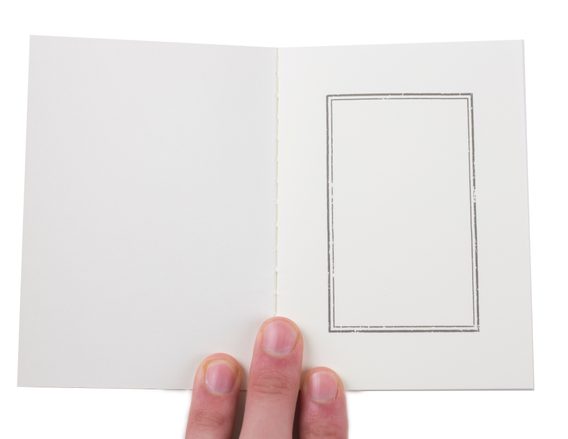 Componentă # 005: Caiet cu pagini subțiri și curate (Passport)