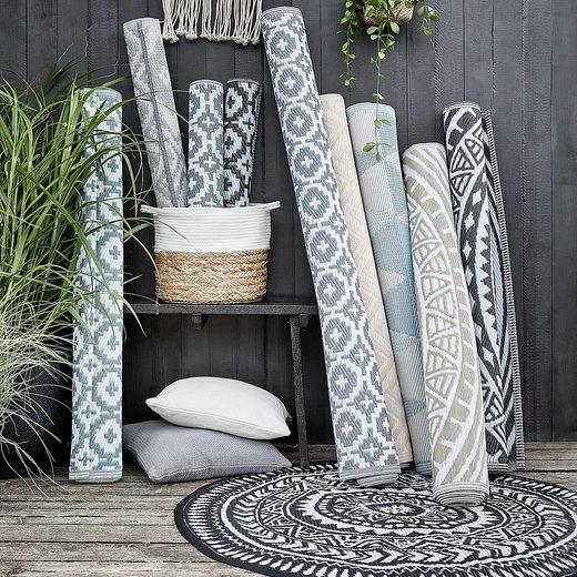 000000001000338277-4