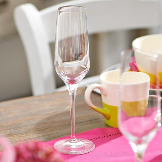 000000001000365248-4