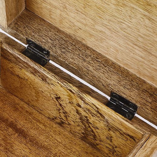 000000001000427726-5