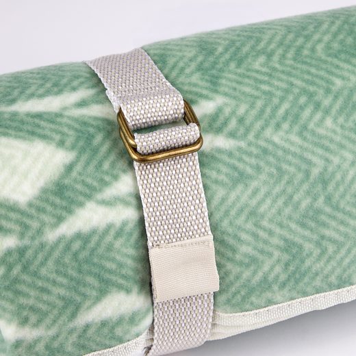 000000001000436050-4