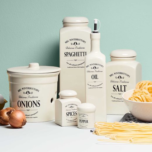 000000001000338638-1