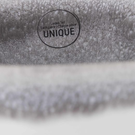 000000001000332833-7