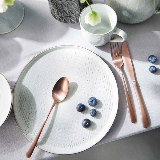 000000001000332746-5