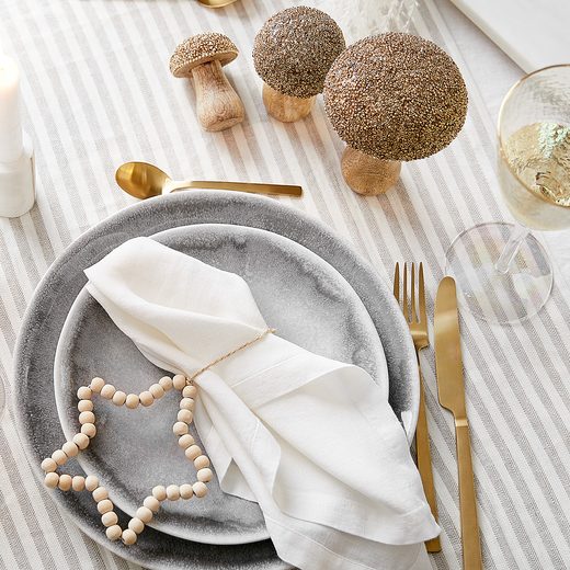 000000001000404179-2