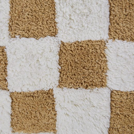 000000001000471646-2