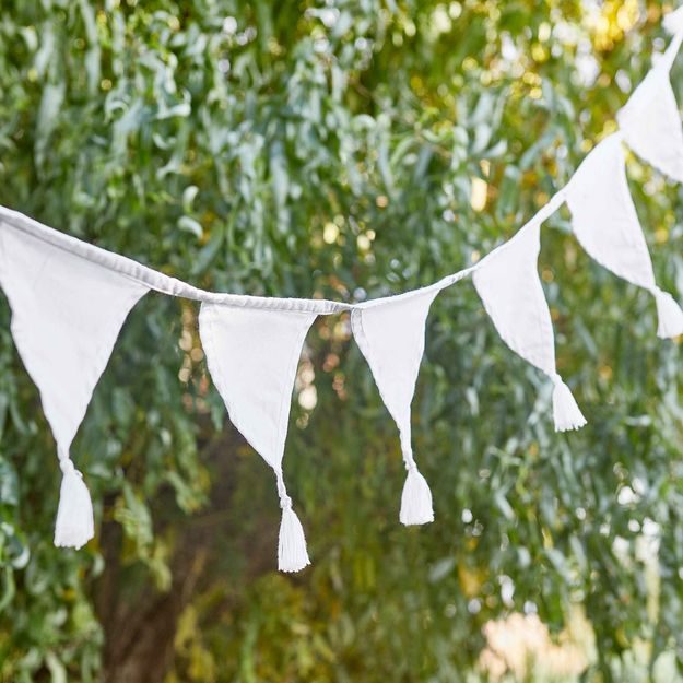MIDSOMMAR GIRLANDA SO STRAPCAMI 600 CM - BIELA