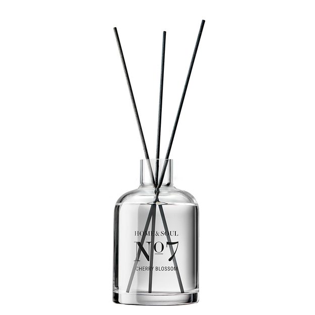 HOME & SOUL VÔNA DO BYTU NO. 7 CHERRY BLOSSOM 110 ML