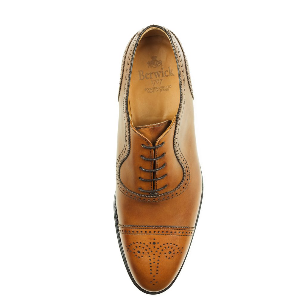 Berwick Stark Tan Berwick Oxford Shoes Shoes Gentleman