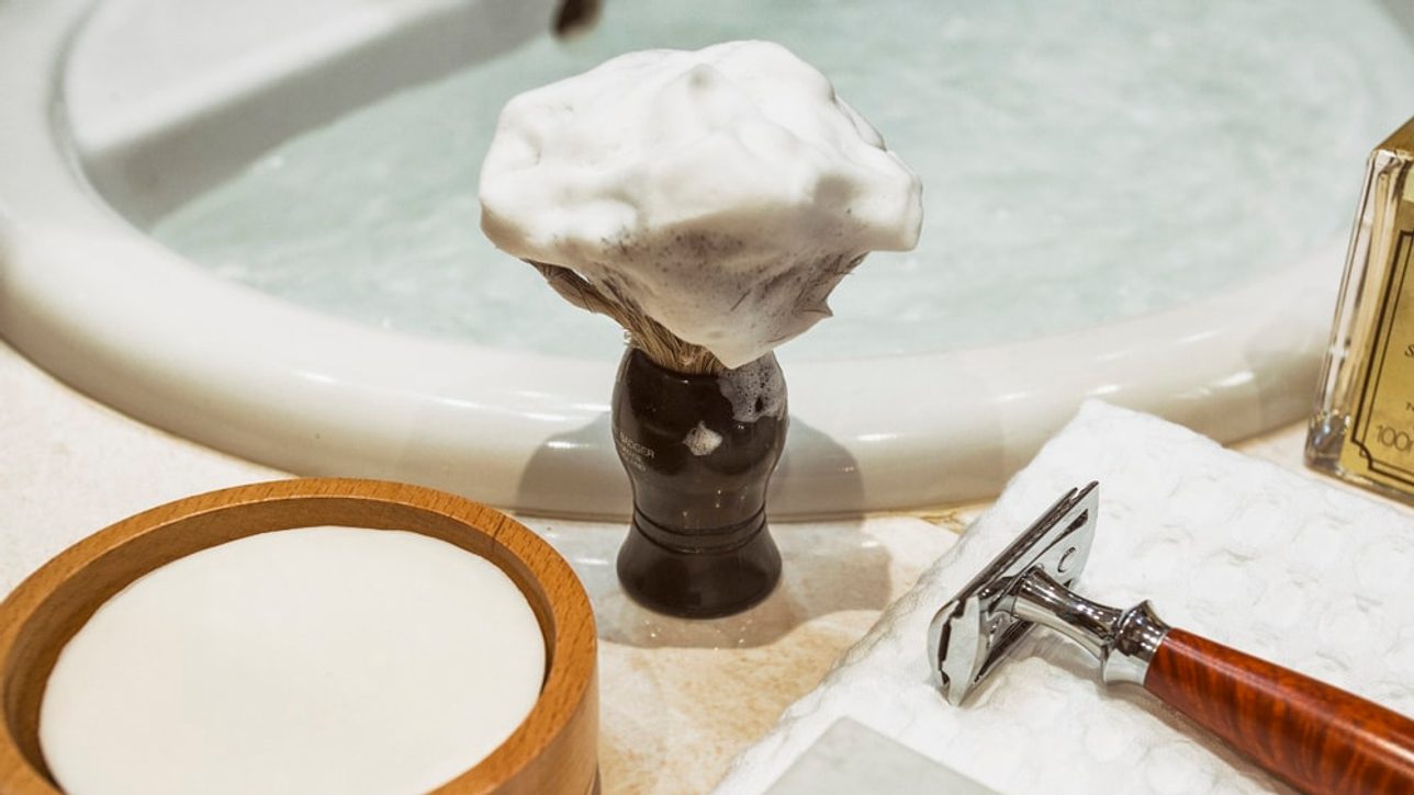 How to pick a shaving brush