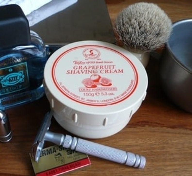 Taylor of Old Bond Street Shaving Cream - Grapefruit