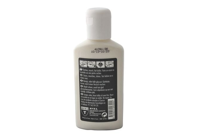 saphir leather care products
