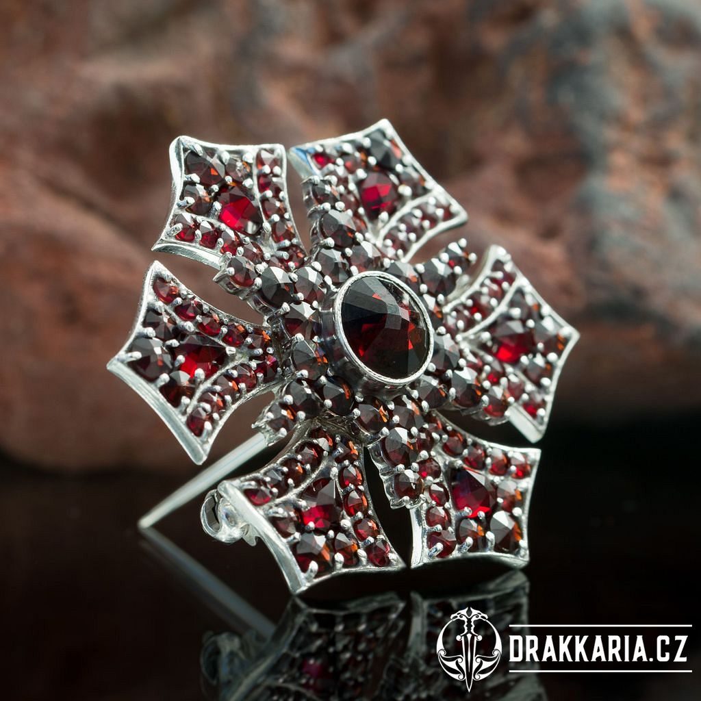 GOTHICA, granát, český šperk, Ag 925 - drakkaria.cz