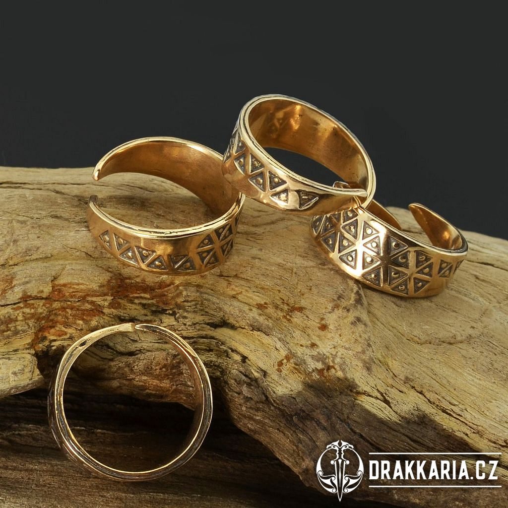 Bronzový vikingský prsten - drakkaria.cz
