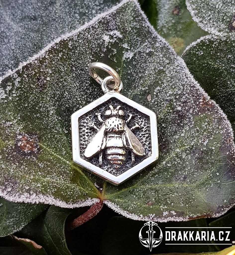 VČELA, přívěšek stříbro 925 - drakkaria.cz