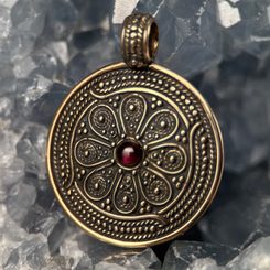 FREYA VIKINSKÝ AMULET BRONZ - BRONZOVÉ ŠPERKY - ŠPERKY