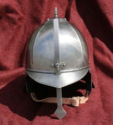 KUŠINICKÝ ŠALÍŘ - STŘEDOVĚKÉ PŘILBY - ZBROJE