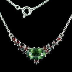 AILIS, STŘÍBRNÝ NÁHRDELNÍK S VLTAVÍNEM A GRANÁTEM, AG 925 - ŠPERKY S VLTAVÍNY - STŘÍBRNÉ ŠPERKY