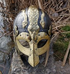 VENDEL, LUXUSNÍ VIKINSKÁ PŘILBA - VIKINSKÉ PŘILBY - ZBROJE