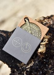 ARBOR VITAE, STROM ŽIVOTA KLÍČENKA, ZINEK STAROMOSAZ - KLÍČENKY Z KOVU - ŠPERKY