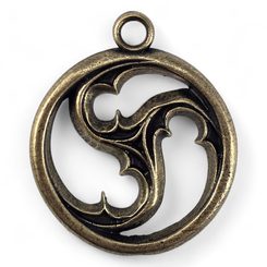 GOTICKÝ TRISKEL, OKNO KATEDRÁLY, PŘÍVĚSEK, ZINEK, STAROMOSAZ - STŘEDOVĚKÉ AMULETY - ŠPERKY