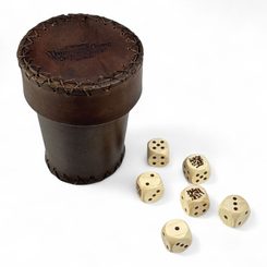FARKLE HRACÍ KOSTKY S KELÍMKEM, KINGDOM COME: DELIVERANCE, OFICIÁLNÍ MERCH - KINGDOM COME: DELIVERANCE II