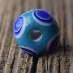 KELTSKÝ KORÁLEK - DVĚ OČI, MORAVA, REPLIKA HALLSTAT - HISTORICKÉ KORÁLKY - ŠPERKY