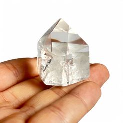 VLTAVÍN V KRABIČCE, SUROVÝ KÁMEN CCA 1 G - ŠPERKY S VLTAVÍNY - STŘÍBRNÉ ŠPERKY