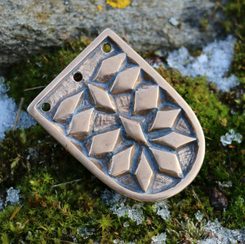 NÁKONČÍ NA OPASKY, BORRE BRONZ - SPONY A KOVÁNÍ - SEDLÁŘSTVÍ