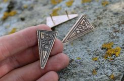 BRDSKÁ VLOČKA,MOSAZNÝ KNOFLÍK - BROŽE A KNOFLÍKY - ŠPERKY