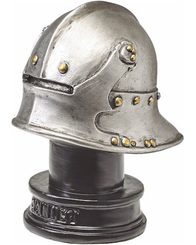 Casque de type sallet, figurine