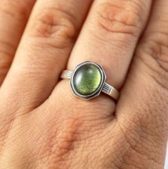 STŘEDOVĚKÝ STŘÍBRNÝ PRSTEN, XII. STOLETÍ, AG 925, 13G - PRSTENY - STŘÍBRNÉ ŠPERKY