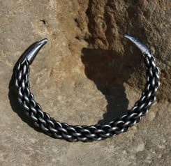 SCORPIO, KOVANÝ NÁRAMEK - KOVANÉ ŠPERKY - ŠPERKY