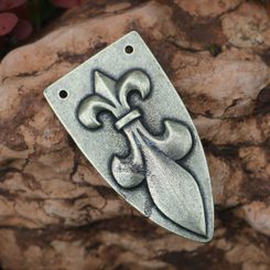 FLEUR DE LIS, nákončí na opasek - staromosaz