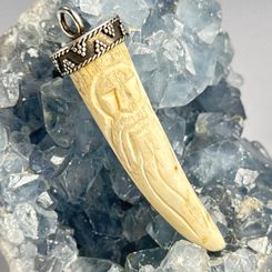 DAŽBOG, RYTÝ SLOVANSKÝ AMULET, PAROH A STŘÍBRO 925 - PŘÍVĚSKY - STŘÍBRNÉ ŠPERKY