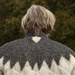 KROUŽKOVÝ NÝTOVANÝ LÍMEC S KOŽENÝMI ŘEMÍNKY A PŘEZKAMI - KROUŽKOVÁ ZBROJ - ZBROJE