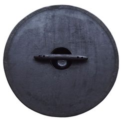 STŘEDOVĚKÝ ŠTÍT - ČESKÝ LEV, KOV, RUČNÍ PRÁCE - DEKORATIVNÍ ŠTÍTY - ZBROJE