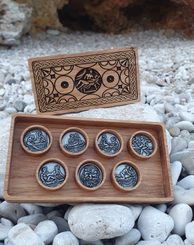 SPINTRIAE, římské žetony a dřevěná krabička - 7 dní zábavy, zinek