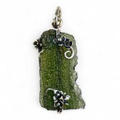 KVETA, PŘÍVĚSEK - VLTAVÍN, STŘÍBRO 925/1000 - ŠPERKY S VLTAVÍNY - STŘÍBRNÉ ŠPERKY