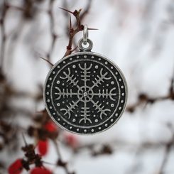 Aegishjálmur - HELMA DĚSU, amulet Island, starostříbro