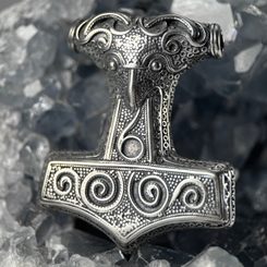 NJAL, VIKINGSKÁ PŘILBA - VIKINSKÉ PŘILBY - ZBROJE