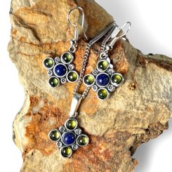 BATTERSEA, LUXUSNÍ BRITSKÝ ŠPERK, BRONZ, LAPIS - PŘÍVĚSKY - ŠPERKY