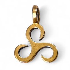 MALÝ TRISKEL, PŘÍVĚŠEK, BRONZ - PŘÍVĚSKY - ŠPERKY