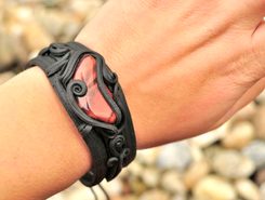 VLK FENRIR, VLČÍ NÁRAMEK, KŮŽE - NÁRAMKY Z KŮŽE - SEDLÁŘSTVÍ