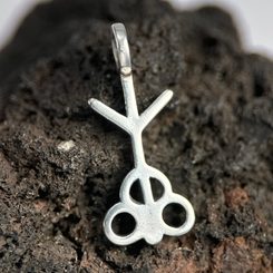 DIVOČÁK - KANEC, MASIVNÍ AMULET KANČÍ HLAVA BRONZ - PŘÍVĚSKY - ŠPERKY