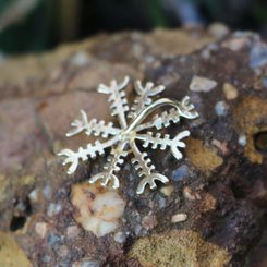 DIVOČÁK - KANEC, MASIVNÍ AMULET KANČÍ HLAVA BRONZ - PŘÍVĚSKY - ŠPERKY