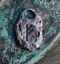 VEGVÍSIR - ISLANDSKÁ RUNA, STŘÍBRNÝ PŘÍVĚSEK, AG 925, MALÝ - PŘÍVĚSKY - STŘÍBRNÉ ŠPERKY