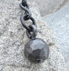 HUSITSKÝ KALICH, KERAMICKÝ HRNEK - UŽITNÁ KERAMIKA - STOLOVÁNÍ